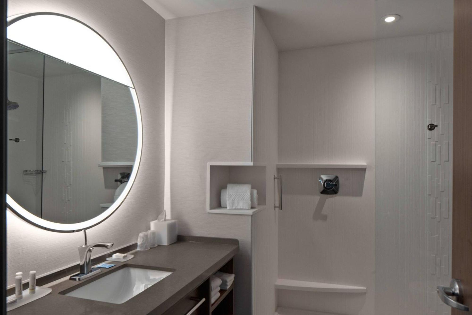 Courtyard By Marriott Jefferson City Extérieur photo